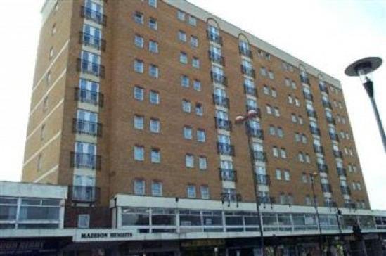 Private Double Bedroom In Hounslow Near Heathrow London Kültér fotó